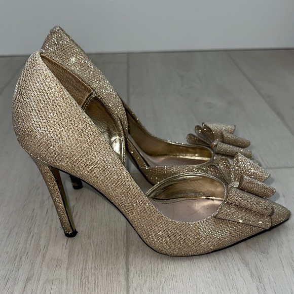 Betsey Johnson Glittering Gold Heels - Picture 1 of 5